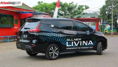 Test Drive Nissan Livina VE : Lahap Tanjakan Cangar! Test Drive Nissan Livina VE : Lahap Tanjakan Cangar!