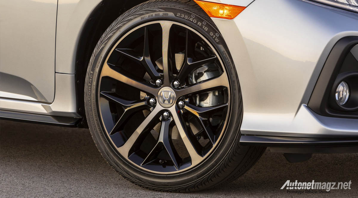 Berita, honda-civic-hatchback-facelift-wheels: Honda Civic Hatchback Facelift 2019 Berusaha Kejar Ketinggalan