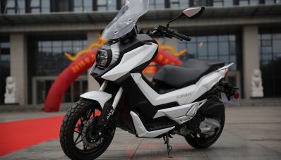 Lifan LF150-T : Saingan Sepadan Honda ADV150 Asal China