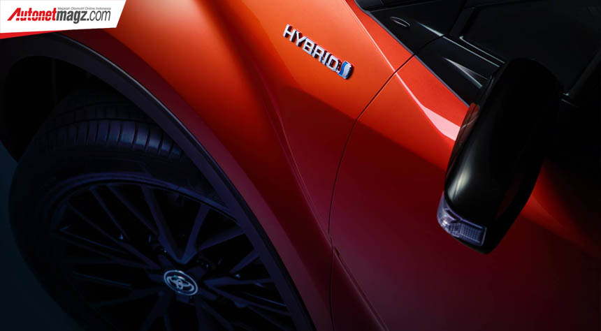 Berita, Fitur Toyota C-HR Facelift: Toyota C-HR Facelift Eropa : Dapat Wajah & Mesin Hybrid Baru!