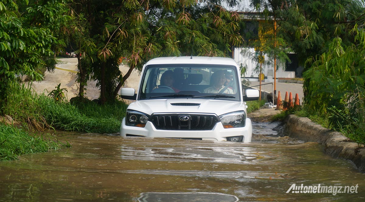 Berita, mahindra-scorpio-pikup-offroad: RMA Group : Layanan Ford di Indonesia Aman, Mobil Baru Nanti Dulu