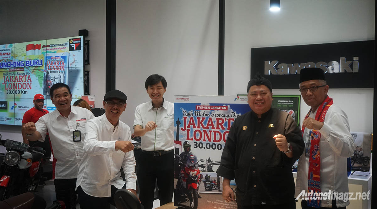 Berita, stephen-langitan-peluncuran-buku-jakarta-london: Stephen Langitan Abadikan Perjalanan Jakarta-London Dalam Buku Baru