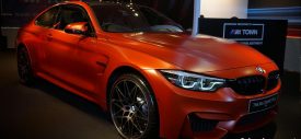 bmw-m4-competition-rear