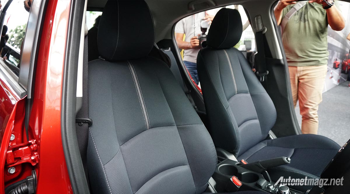 Berita, mazda-2-facelift-2019-kabin: Mazda Power Drive : Test Drive Sambil Rilis Mobil Baru