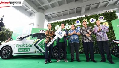 Grab Resmi Gunakan Hyundai IONIQ Sebagai Armada Taksol Setrum