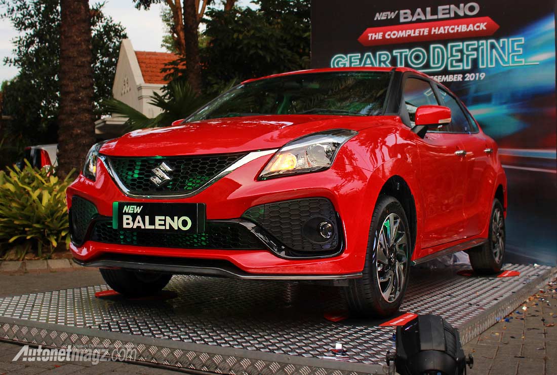 Berita, Suzuki-New-Baleno-merah-red-baru-new-2020: Dirilis Bersamaan, New Suzuki Baleno Sapa Publik Surabaya!