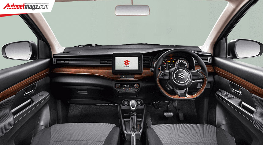  Interior  Suzuki  Ertiga  GX 2021 AutonetMagz Review 