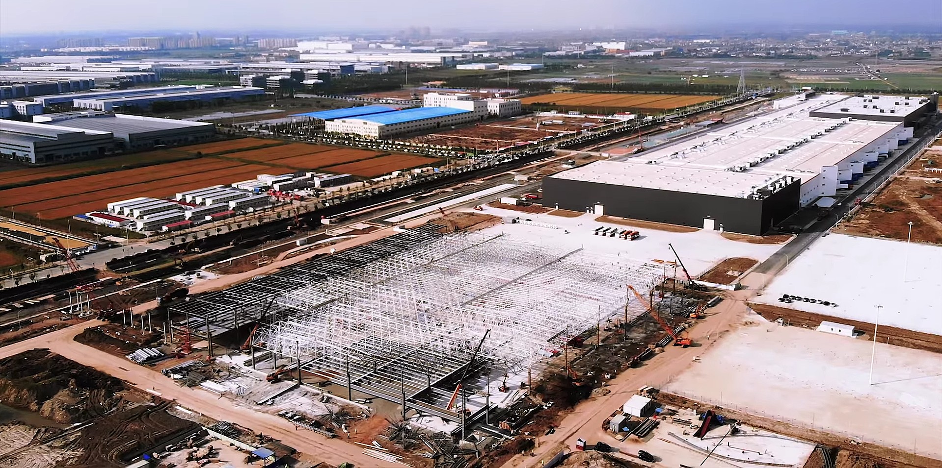 Berita, Tesla-Gigafactory: Tesla Kembangkan R&D di China, Adopsi Selera Asia!