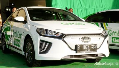 Taksi Grab Hyundai Ioniq EV Sudah Bisa Dinikmati, Begini Cara Pesannya! Taksi Grab Hyundai Ioniq EV Sudah Bisa Dinikmati, Begini Cara Pesannya!