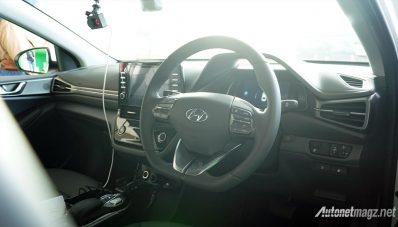 Taksi Grab Hyundai Ioniq EV Sudah Bisa Dinikmati, Begini Cara Pesannya! Taksi Grab Hyundai Ioniq EV Sudah Bisa Dinikmati, Begini Cara Pesannya!
