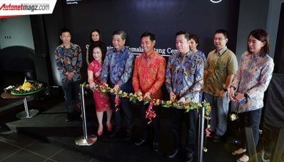 Mercedes-Benz Lebarkan Sayap di Makassar, Buka Diler Baru! Mercedes-Benz Lebarkan Sayap di Makassar, Buka Diler Baru!