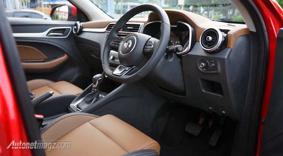 Berita, Interior-MG-ZS-dashboard-fitur: MG ZS Resmi Dirilis di Indonesia, 2 Varian Mulai 255 Jutaan