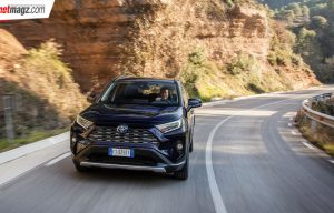 Mobil Hybrid Toyota Torehkan Prestasi di Australia Mobil Hybrid Toyota Torehkan Prestasi di Australia