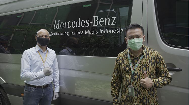 Berita, Ambulance Mercedes-Benz mobil dinas kesehatan Jakarta: Mercedes-Benz Sediakan Sprinter Van Untuk Dinas Kesehatan