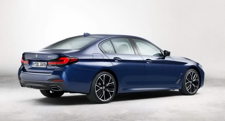 Berita, bmw-5-series-g30-lci-2021-rear: BMW 5 Series Sudah Mau Facelift, Ini Bocorannya!
