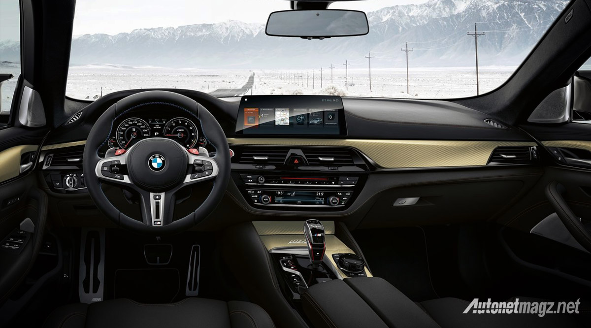 Berita, bmw-m5-35-jahre-interior: BMW M5 Edisi Terbatas Meraung di Indonesia