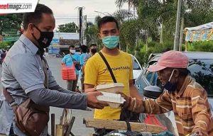 Komunitas Mobil Honda Serentak Beri Bantuan Untuk Perangi COVID-19 Komunitas Mobil Honda Serentak Beri Bantuan Untuk Perangi COVID-19