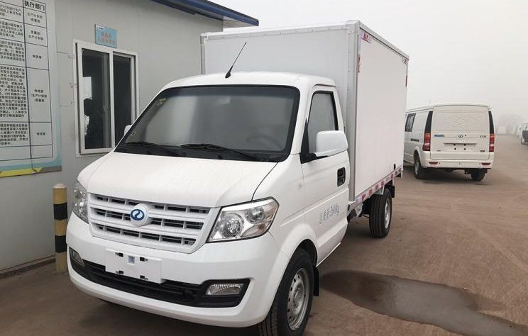 Dongfeng Ruichi EC31 : Supercab Tapi Pakai Setrum