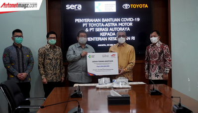 Lawan COVID-19, Toyota & SERA Donasi Mobilitas dan Medis Ke Kemenkes RI Lawan COVID-19, Toyota & SERA Donasi Mobilitas dan Medis Ke Kemenkes RI