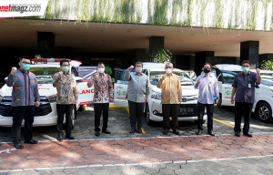 Lawan COVID-19, Toyota & SERA Donasi Mobilitas dan Medis Ke Kemenkes RI Lawan COVID-19, Toyota & SERA Donasi Mobilitas dan Medis Ke Kemenkes RI