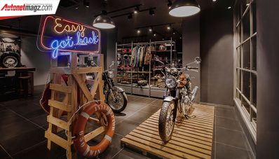 Royal Enfield Buka Flagship Store di Pondok Indah Royal Enfield Buka Flagship Store di Pondok Indah