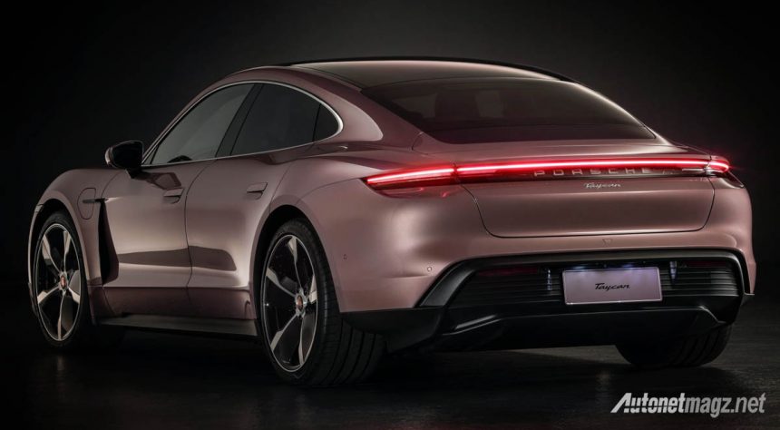 Porsche Berhasil Menjual Lebih Dari 10.000 Unit Taycan Porsche Berhasil Menjual Lebih Dari 10.000 Unit Taycan