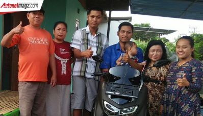 Konsumen Beli Yamaha N-Max di Banyuwangi Dengan Uang Koin Konsumen Beli Yamaha N-Max di Banyuwangi Dengan Uang Koin