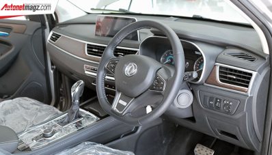 DFSK Glory i-Auto Mengaspal di Surabaya, Free Maintenance 2 Tahun! DFSK Glory i-Auto Mengaspal di Surabaya, Free Maintenance 2 Tahun!