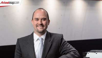 Nissan 400Z Rilis Tahun Depan, Belum Hybrid Apalagi Listrik Nissan 400Z Rilis Tahun Depan, Belum Hybrid Apalagi Listrik