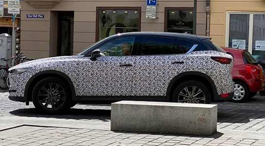 Mazda CX-5 Berkamuflase Terjepret, Mau Facelift?