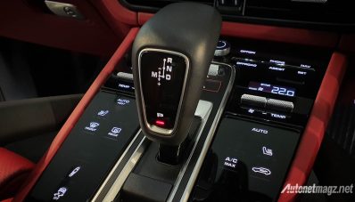 Porsche Cayenne Coupe Goyang Pasar SUV Coupe Indonesia Porsche Cayenne Coupe Goyang Pasar SUV Coupe Indonesia