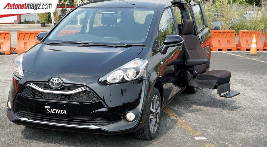 Toyota Sienta Welcab : Akhirnya Pakai Captain Seat Toyota Sienta Welcab : Akhirnya Pakai Captain Seat