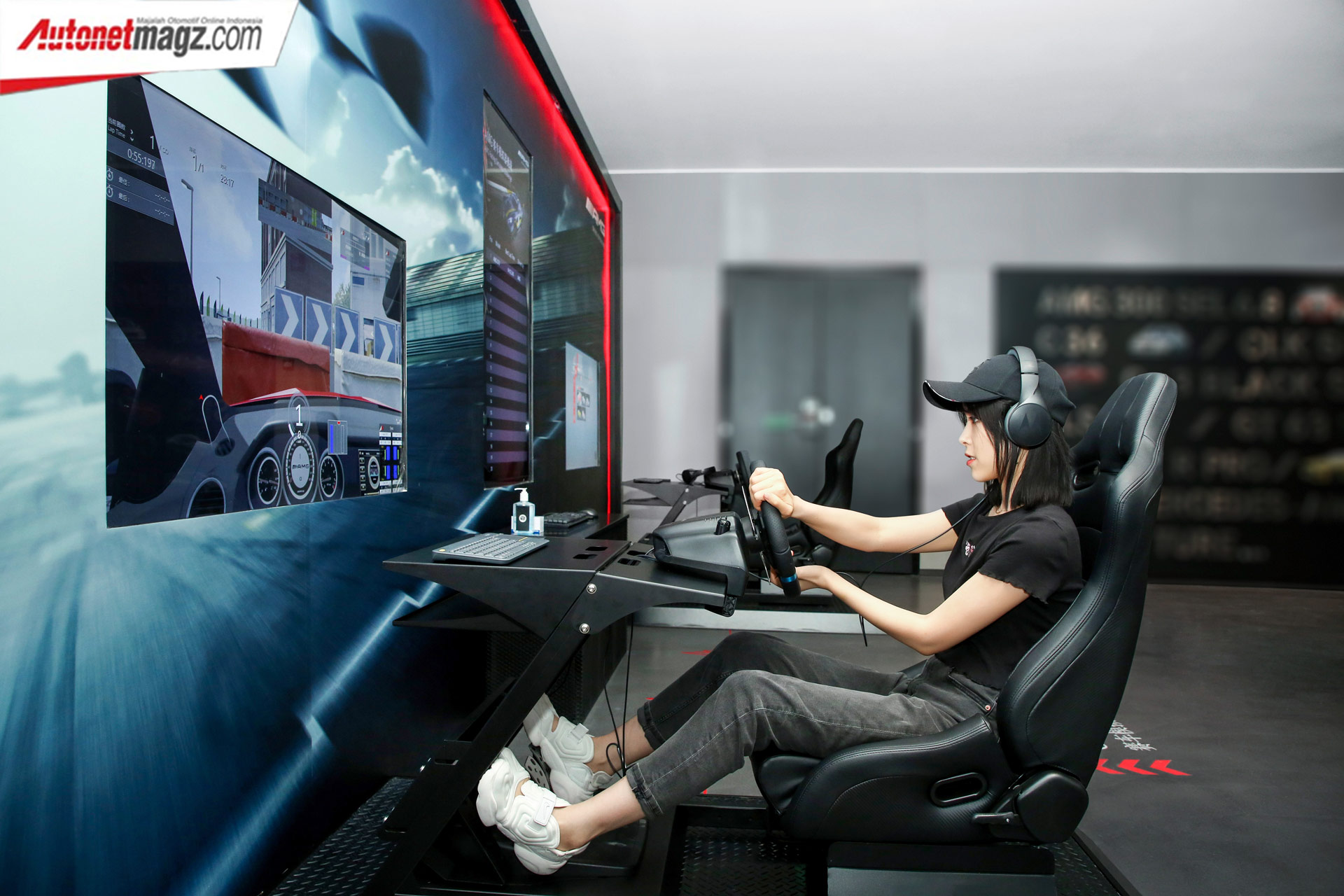 Berita, Racing-Sim-AMG-EC: Mercedes-Benz Perkenalkan AMG Experience Center Perdana Di China!