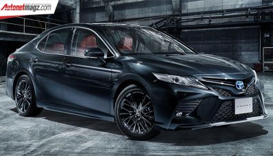 Toyota Camry Black Edition: Selebrasi 40 Tahun Camry! Toyota Camry Black Edition: Selebrasi 40 Tahun Camry!