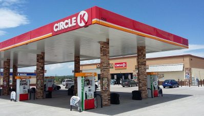 Pemilik Circle K Ingin Pasang Charger Station di Outletnya Pemilik Circle K Ingin Pasang Charger Station di Outletnya
