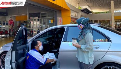 Shell Bagi Masker Gratis & Beri Layanan Desinfeksi Mobil Shell Bagi Masker Gratis & Beri Layanan Desinfeksi Mobil