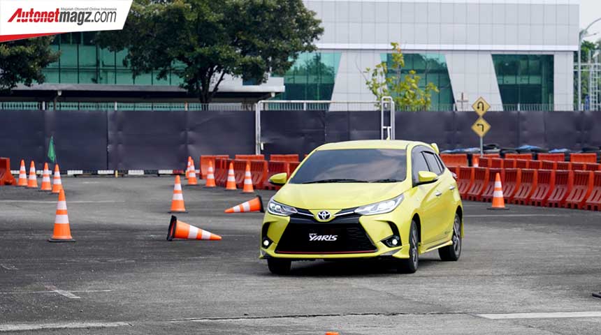 Berita, Harga New Toyota Yaris: New Toyota Yaris 2020 : Tembus 300 Juta, Lebih Jago Nikung