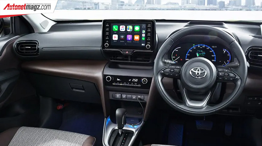 Berita, Interior Toyota Yaris Cross: Toyota Yaris Cross Mengaspal di Jepang, Lebih Murah dari HR-V!