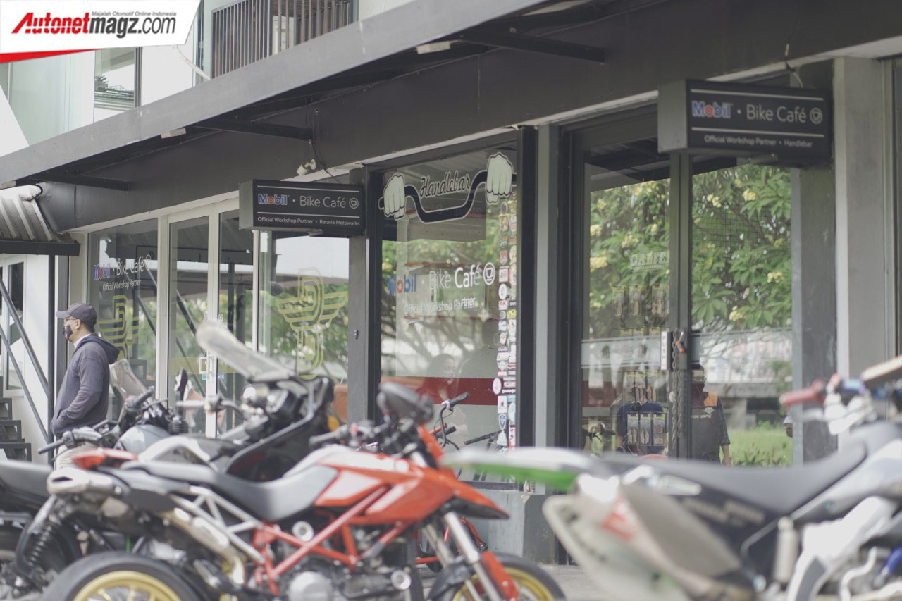 Berita, Mobil-Bike-Cafe: ExxonMobil Resmikan Bike Cafe Pertama Di Indonesia