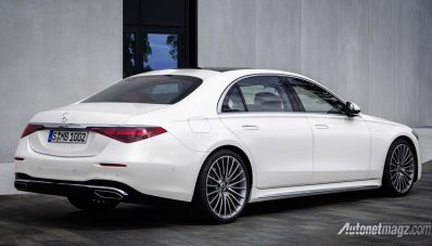 Mercedes-Benz S-Class W223, Sedan RI 1 Makin Cerdas dan Canggih! Mercedes-Benz S-Class W223, Sedan RI 1 Makin Cerdas dan Canggih!