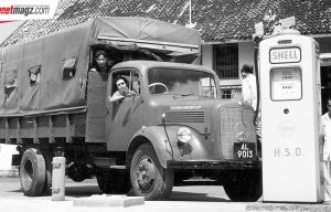 Mercedes-Benz Rayakan 50 Tahun Eksistensi Segmen Niaga Indonesia Mercedes-Benz Rayakan 50 Tahun Eksistensi Segmen Niaga Indonesia