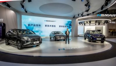 Hyundai Mistra : Saingan Civic & Corolla dari Korsel Hyundai Mistra : Saingan Civic & Corolla dari Korsel