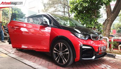 Astra BMW Saloon Week Surabaya : Bisa Coba i3S dan i8 Roadster! Astra BMW Saloon Week Surabaya : Bisa Coba i3S dan i8 Roadster!