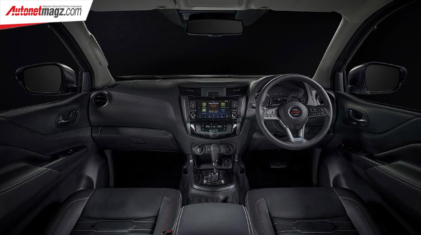 Berita, Interior New Nissan Navara Pro-4X: Nissan Navara Pro-4X 2021 : Jadi American Style!