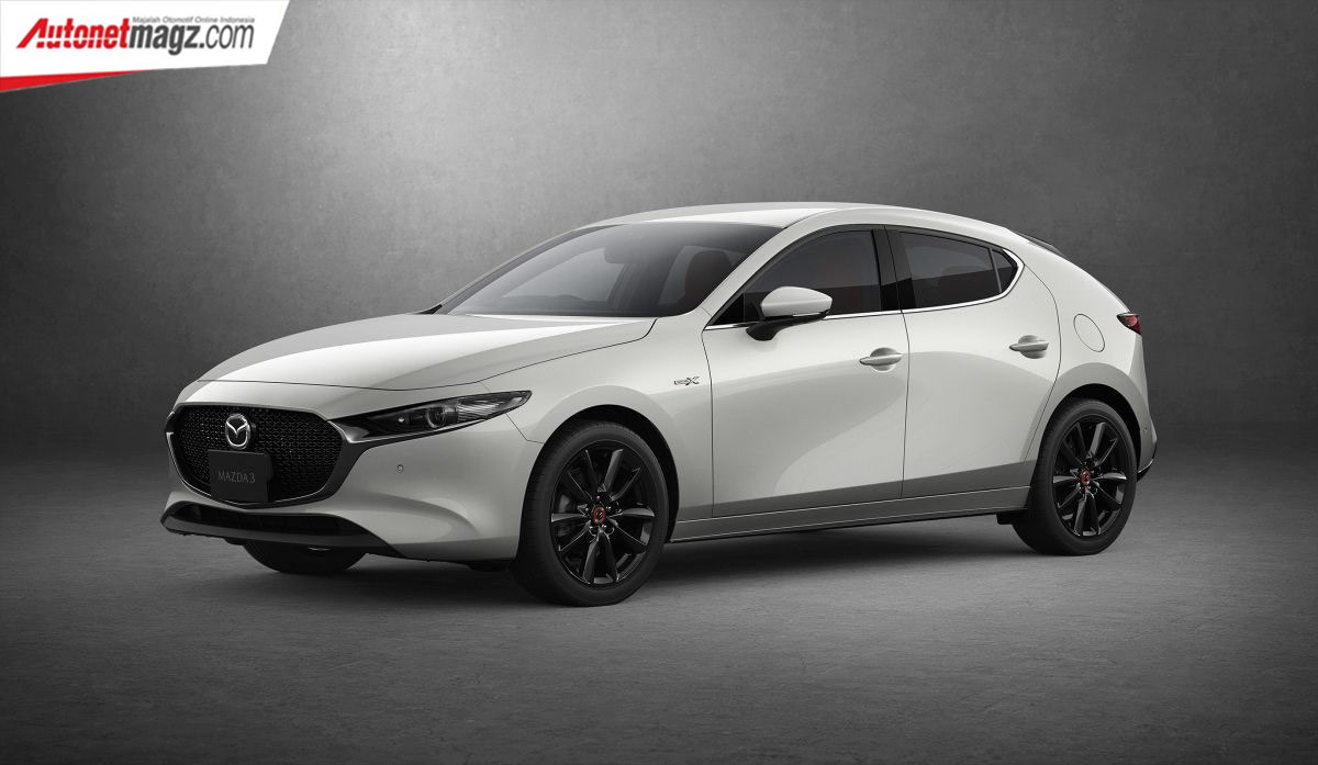 Berita, Mazda3-SkyactivX-2021-White: Mazda3 Pakai Mesin Baru, Makin Powerful!