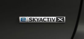 Mazda3-SkyactivX-2021-White