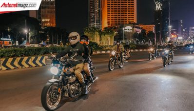 Ride After Dark : Riding Malam ala Royal Enfield Ride After Dark : Riding Malam ala Royal Enfield