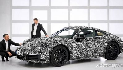 Porsche 911 Hybrid Utamakan Kencang, Bukan Irit