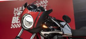 Moto Guzzi V7 III 10th Anniversary