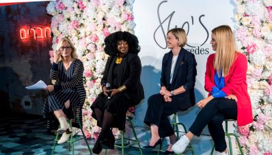 Mercedes-Benz Rayakan HUT Ke-5 Program She’s Mercedes Mercedes-Benz Rayakan HUT Ke-5 Program She’s Mercedes